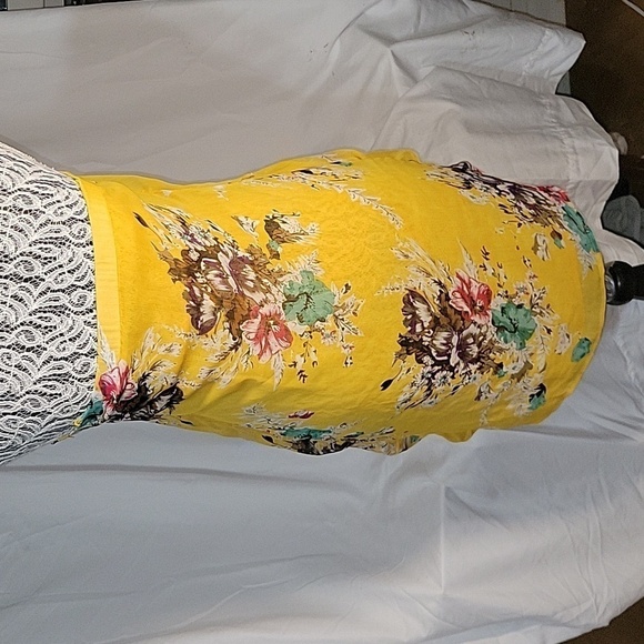 JARLO Floral Strapless Top Yellow Bohemian Casual Summer Beach Cover Up M Coasta - Picture 3 of 6